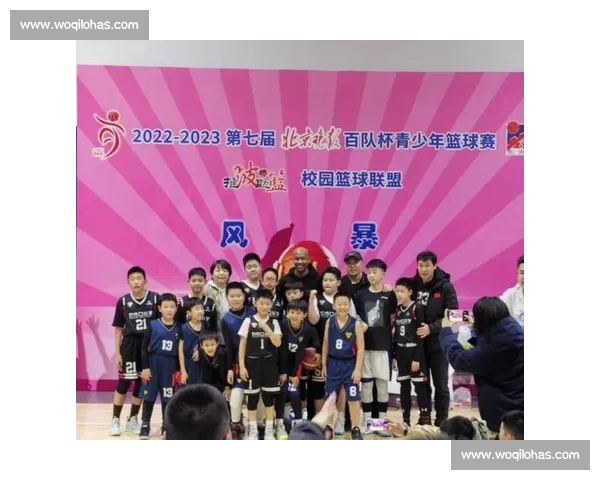 马布里中文喊 “生日快乐”！百队杯十载荣光引回忆